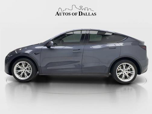 Pearl White Multi-Coat 2023 Tesla Model Y Long Range Dual Motor All-Wheel Drive