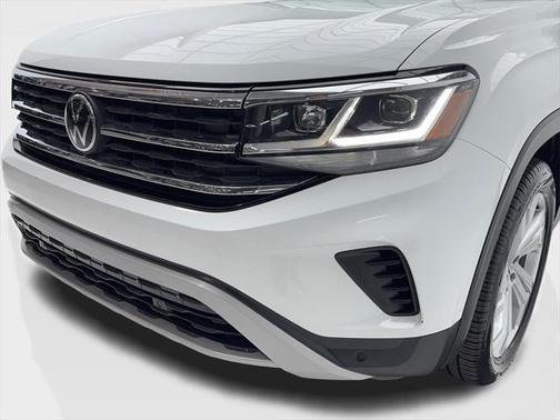2023 Volkswagen Atlas 3.6L SE w/Technology