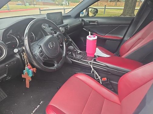 2021 Lexus IS 300 Base