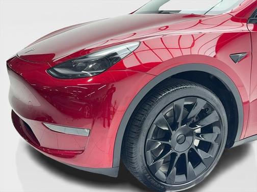 2024 Tesla Model Y Long Range Dual Motor All-Wheel Drive