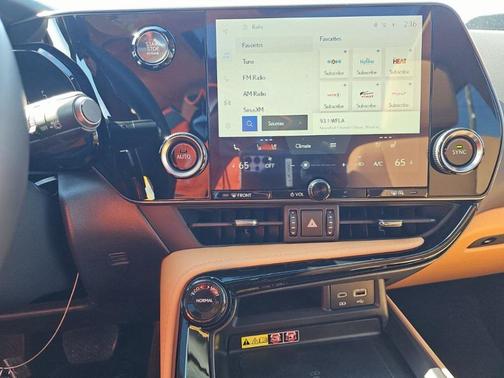 2024 Lexus NX 250 Premium