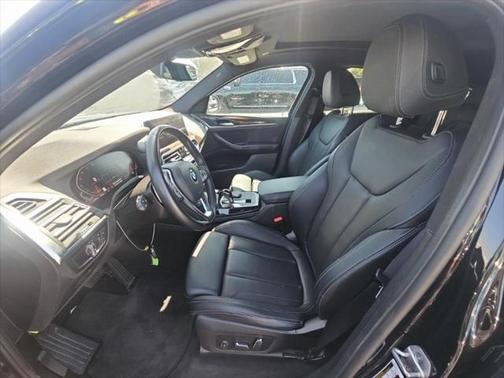 2024 BMW X4 xDrive30i