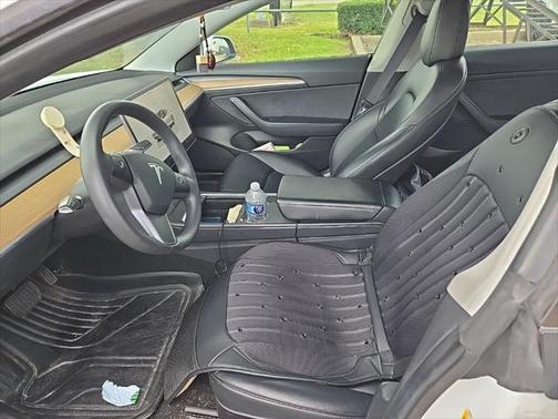 2022 Tesla Model 3 Standard Range