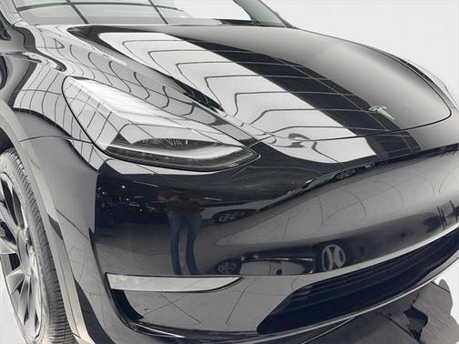 2024 Tesla Model Y Long Range Dual Motor All-Wheel Drive