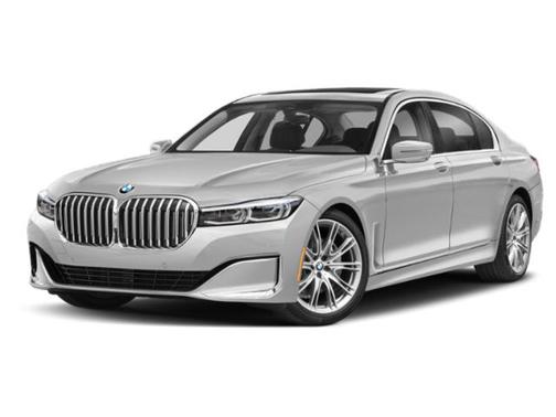 Mineral White Metallic 2022 BMW 740 i xDrive