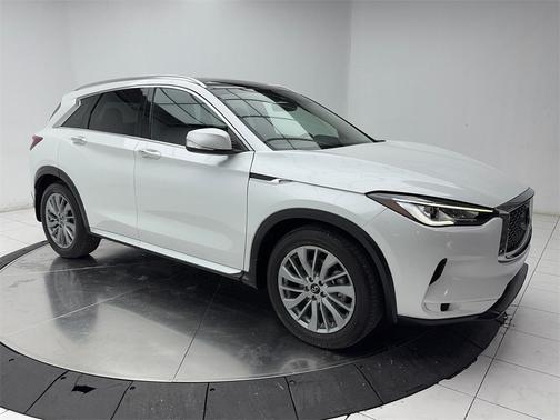 2023 INFINITI QX50 LUXE