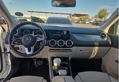 White 2022 Mercedes-Benz GLA 250 Base