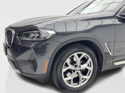 2024 BMW X4 xDrive30i