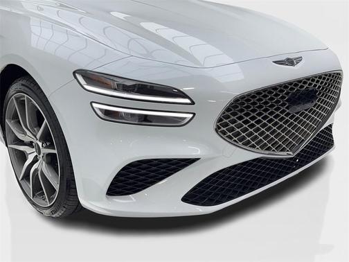2025 Genesis G70 2.5T RWD