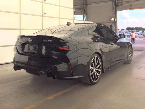 Black Sapphire Metallic 2022 BMW M440 i xDrive