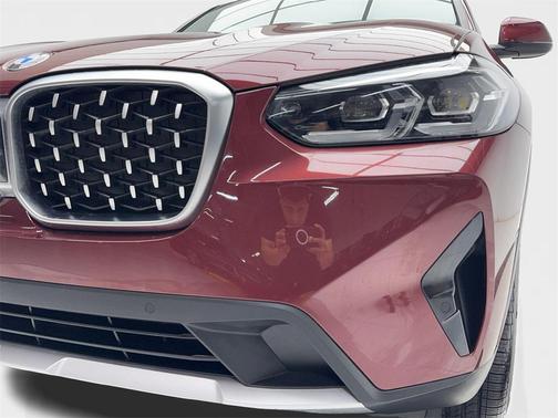 2022 BMW X4 xDrive30i