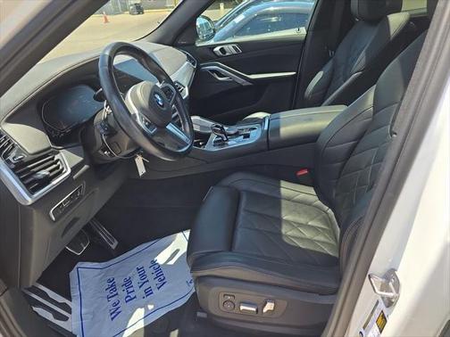 2023 BMW X6 xDrive40i