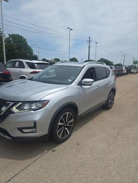 Brilliant Silver 2018 Nissan Rogue SL