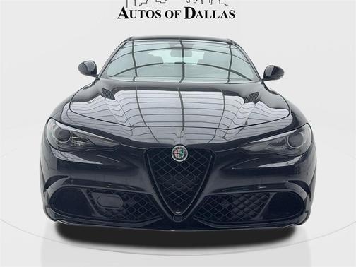 2022 Alfa Romeo Giulia Quadrifoglio