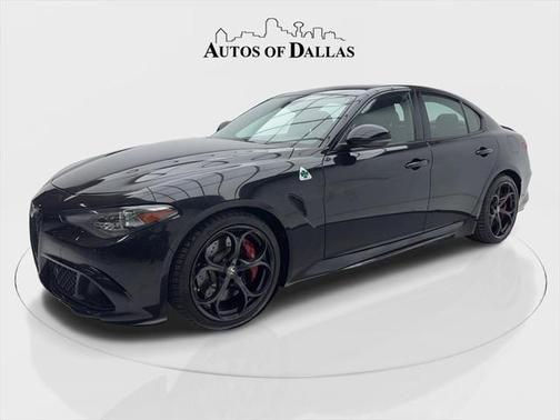 2022 Alfa Romeo Giulia Quadrifoglio