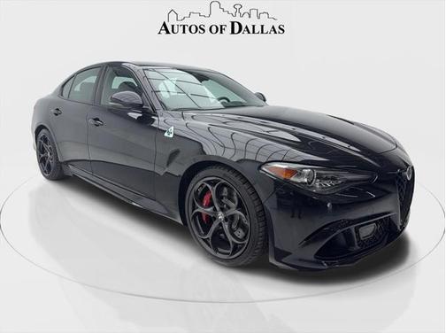 2022 Alfa Romeo Giulia Quadrifoglio