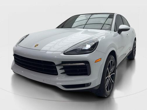 White 2021 Porsche Cayenne Cayenne