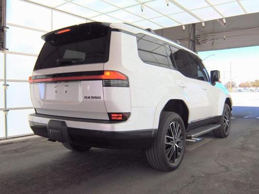 2024 Lexus GX 550 Premium+