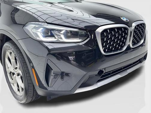 2024 BMW X4 xDrive30i