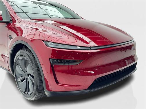 2026 Tesla Model Y Long Range Dual Motor All-Wheel Drive
