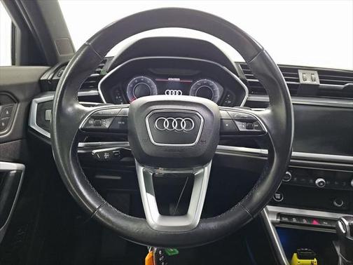 2022 Audi Q3 45 S line Premium Plus