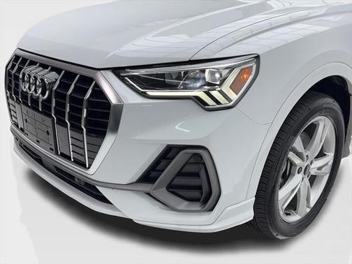 2022 Audi Q3 45 S line Premium Plus