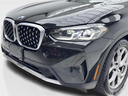 2024 BMW X4 xDrive30i