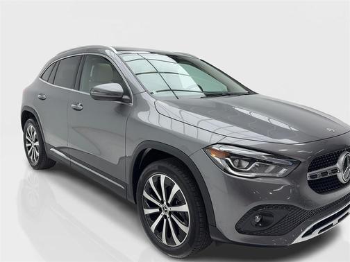 2021 Mercedes-Benz GLA 250 Base 4MATIC
