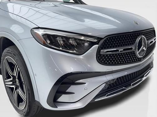 2023 Mercedes-Benz GLC 300 4MATIC
