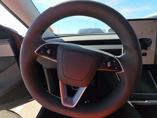 2026 Tesla Model Y Standard Rear-Wheel Drive