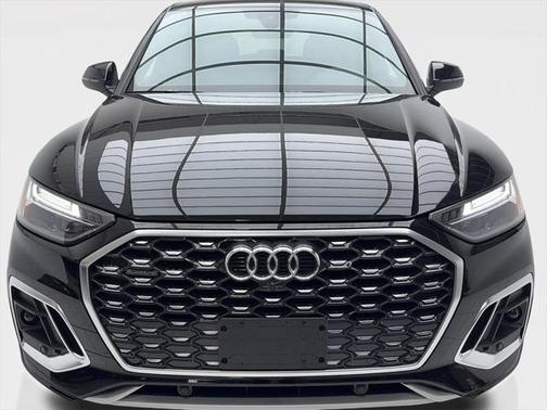 2022 Audi Q5 45 S line Premium Plus