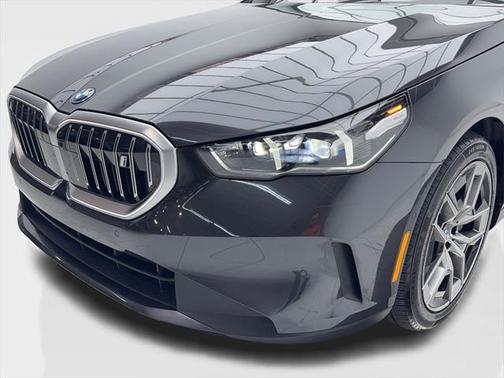2024 BMW i5 eDrive40