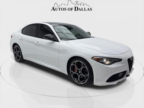 2023 Alfa Romeo Giulia Veloce RWD