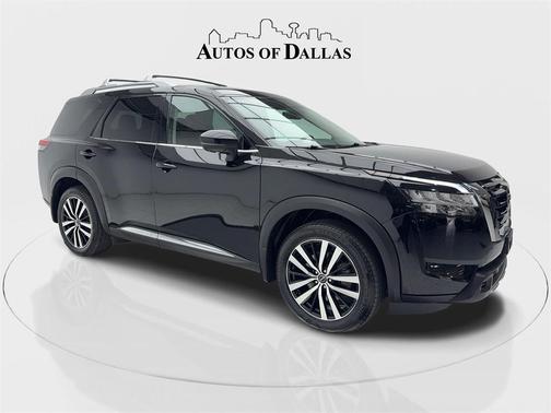 2024 Nissan Pathfinder Platinum 4WD