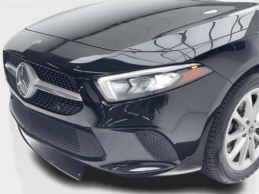 2019 Mercedes-Benz A-Class A 220 NAV READY,CAM,PANO,HTD STS,BLIND SPOT