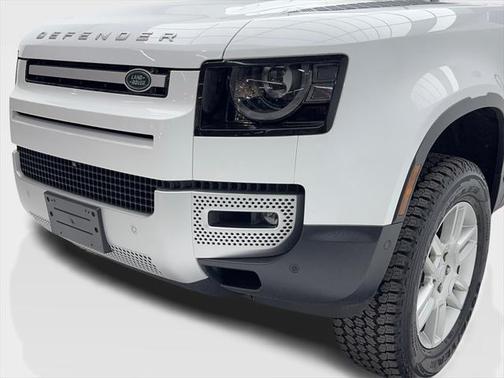 2025 Land Rover Defender 110 P400 S