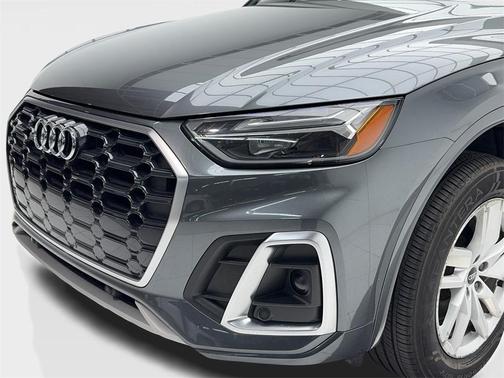 2024 Audi Q5 45 S line Premium