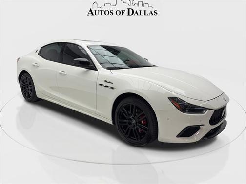 2022 Maserati Ghibli Modena