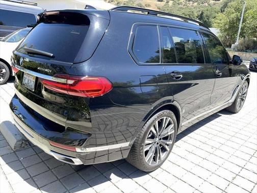 2022 BMW X7 xDrive40i