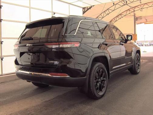 2023 Jeep Grand Cherokee Limited X