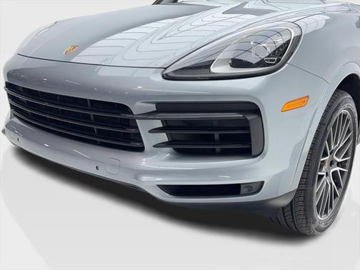 2021 Porsche Cayenne Base