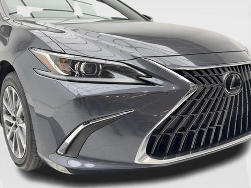 2023 Lexus ES 350 Base