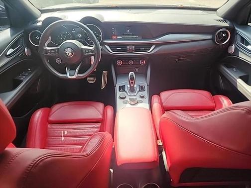 2022 Alfa Romeo Stelvio Ti