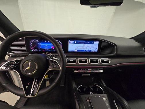 2024 Mercedes-Benz GLS 450 4MATIC