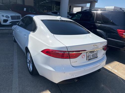 2019 Jaguar XF 25t Premium