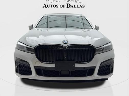 2022 BMW 750 Li