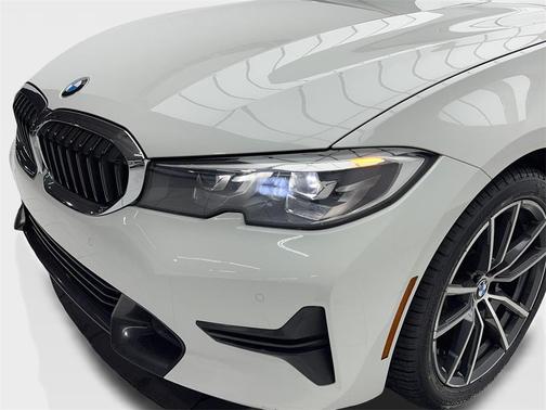 2020 BMW 330 330i