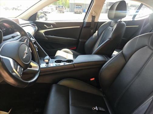 2023 Genesis G70 2.0T AWD