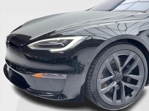 2021 Tesla Model S Plaid