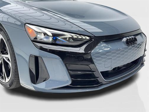 2023 Audi e-tron GT Premium Plus quattro